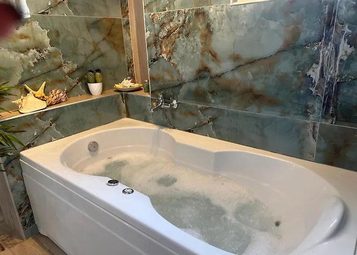 Appartement Gjonis House *